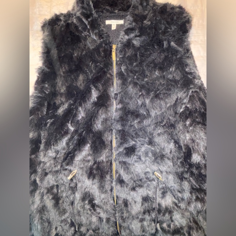 Maurices Womens Black Faux Fur Sleeveless Zip Closure Vest Plus Size 3 - Picture 4 of 6